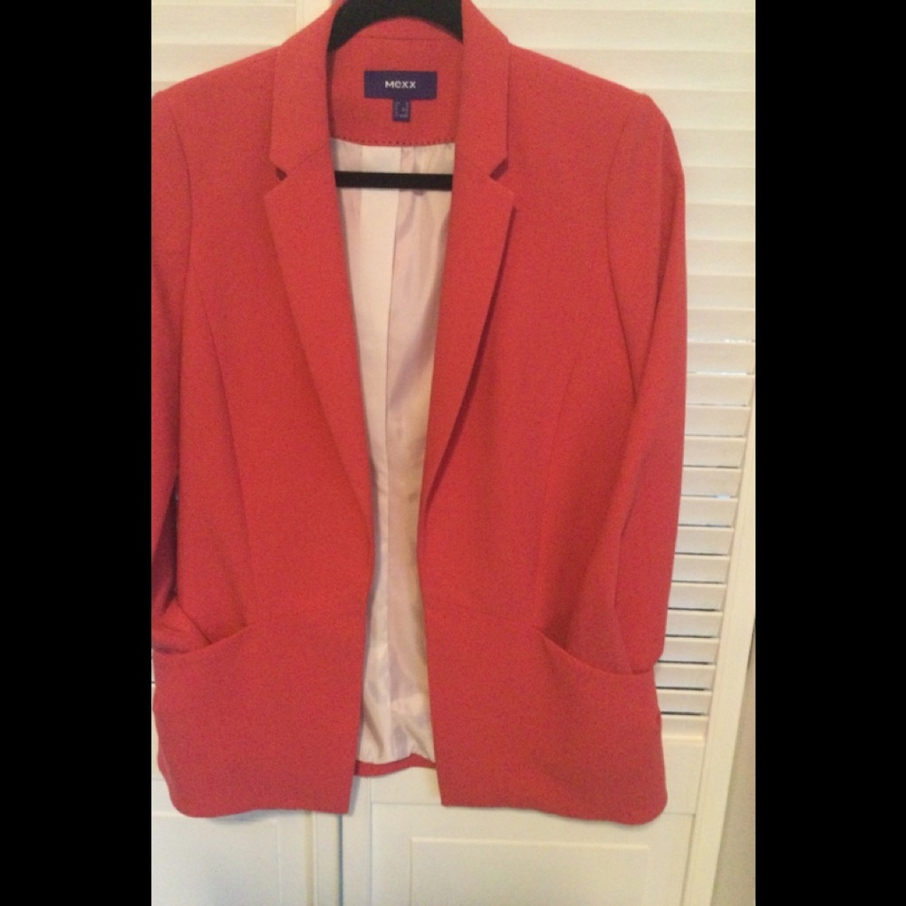 Mexx Women’s Blazer, Size 36, Coral